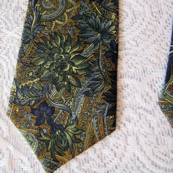 Pierre Cardin Men Silk Tie, Floral - Picture 4 of 7